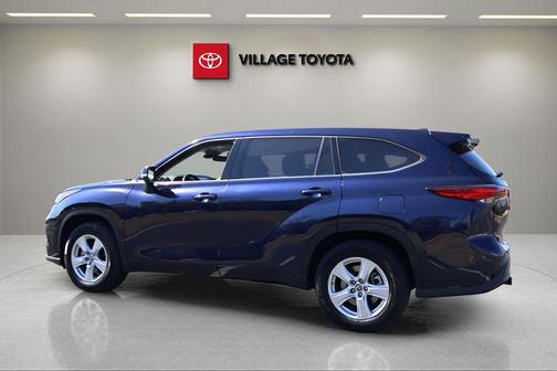 2022 Toyota Highlander Hybrid LE