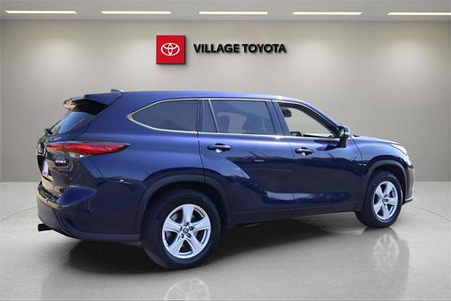 2022 Toyota Highlander Hybrid LE