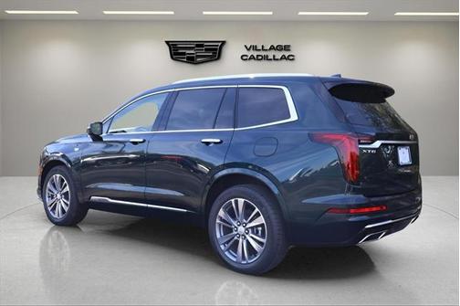 2025 Cadillac XT6 Premium Luxury FWD