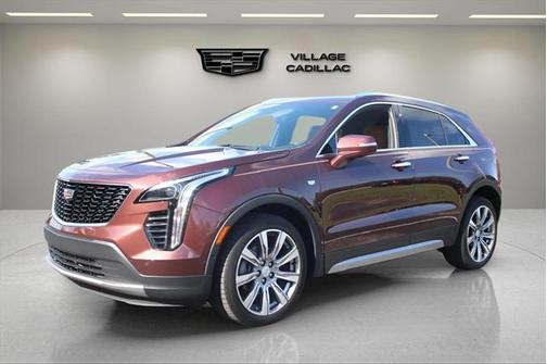 2022 Cadillac XT4 Premium Luxury