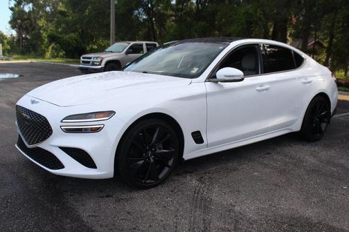 2023 Genesis G70 2.0T RWD