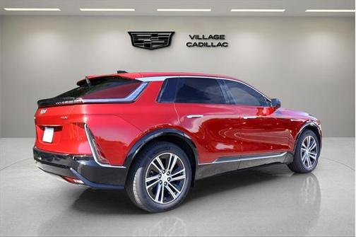 2024 Cadillac LYRIQ Luxury w/1SD