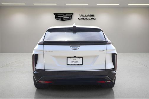 Crystal White Tricoat 2024 Cadillac LYRIQ Tech