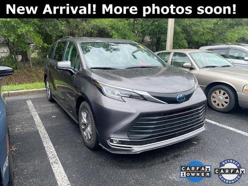 2023 Toyota Sienna XLE 7 Passenger
