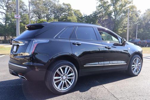2026 Cadillac XT5 Sport