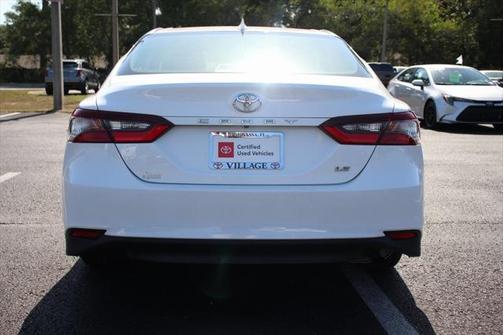 2022 Toyota Camry LE