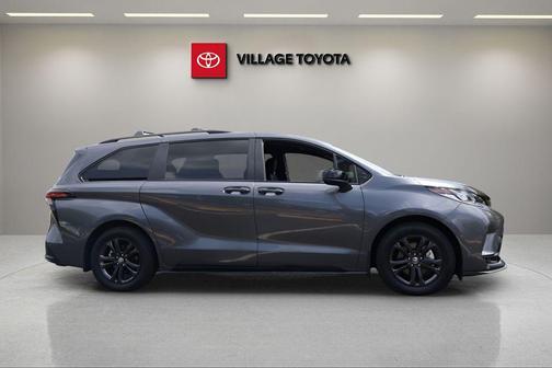 Magnetic Gray Metallic 2025 Toyota Sienna XSE 7 Passenger