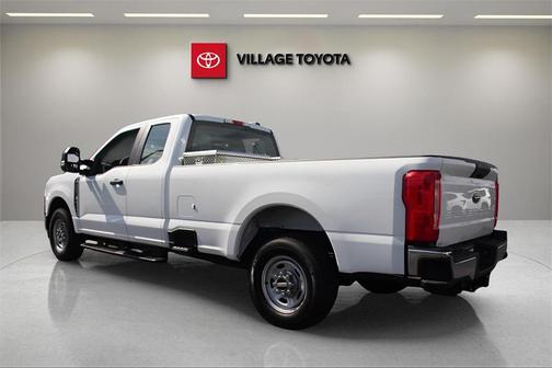 2023 Ford F-250 XL