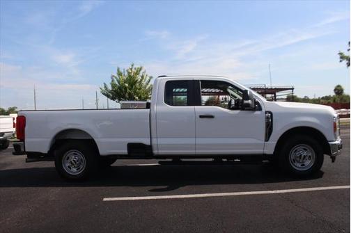 2023 Ford F-250 XL