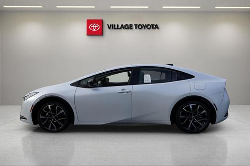 Wind Chill Pearl 2026 Toyota Prius Plug-In Hybrid XSE Premium