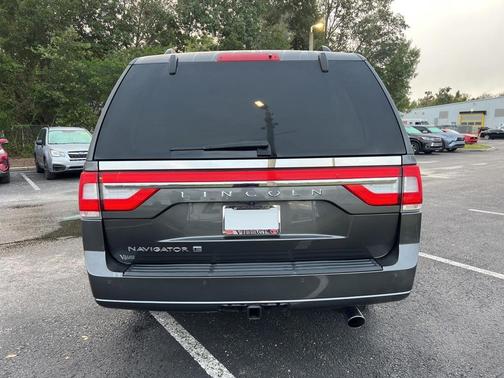 2017 Lincoln Navigator L Reserve