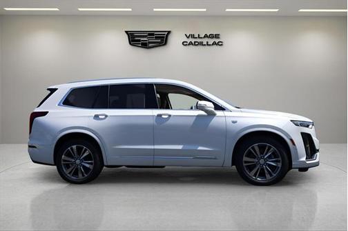 2025 Cadillac XT6 Premium Luxury FWD
