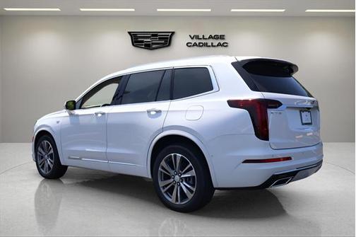 2025 Cadillac XT6 Premium Luxury FWD