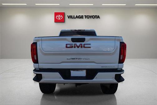 2020 GMC Sierra 2500 Denali