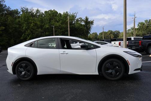 2026 Toyota Prius LE