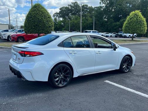 Wind Chill Pearl 2023 Toyota Corolla XSE