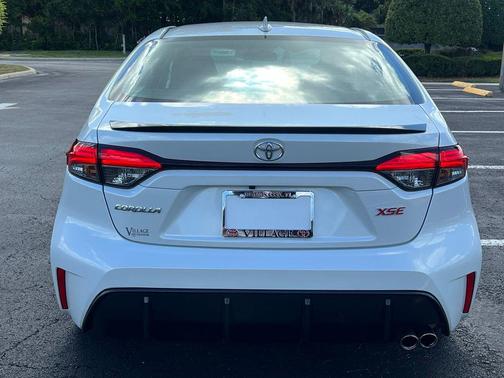 Wind Chill Pearl 2023 Toyota Corolla XSE