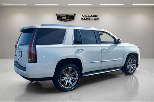 White Diamond Clearcoat 2015 Cadillac Escalade Premium