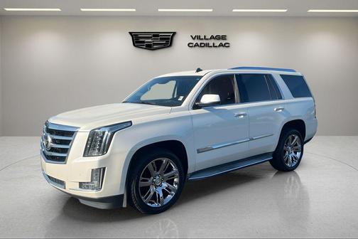 White Diamond Clearcoat 2015 Cadillac Escalade Premium