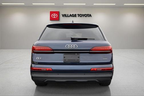 2023 Audi Q7 55 Prestige