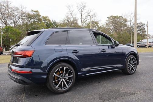 2023 Audi Q7 55 Prestige