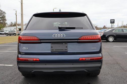 2023 Audi Q7 55 Prestige