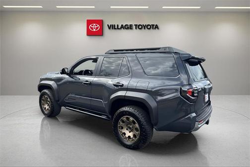 2025 Toyota 4Runner Hybrid Trailhunter