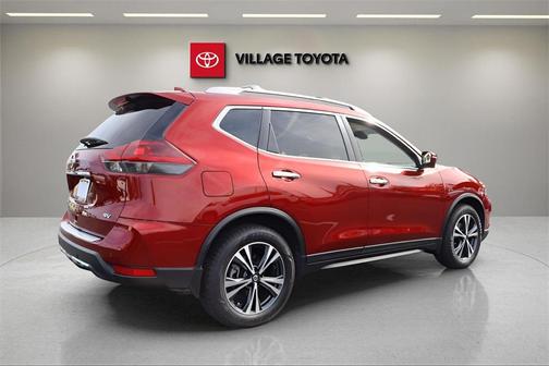 2020 Nissan Rogue SV