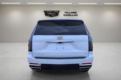 Vibrant White Tricoat 2026 Cadillac Escalade ESV Platinum