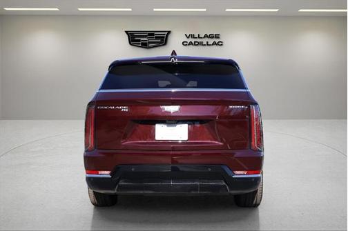 2025 Cadillac Escalade Luxury