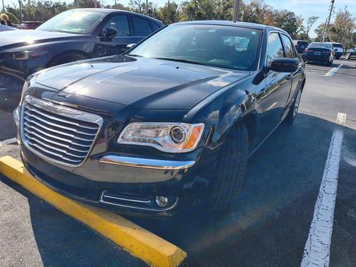 2014 Chrysler 300 S