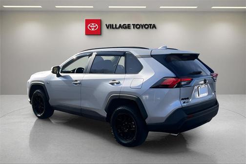 Silver Sky Metallic 2023 Toyota RAV4 XLE