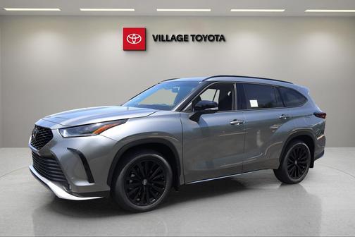Heavy Metal 2026 Toyota Highlander XSE