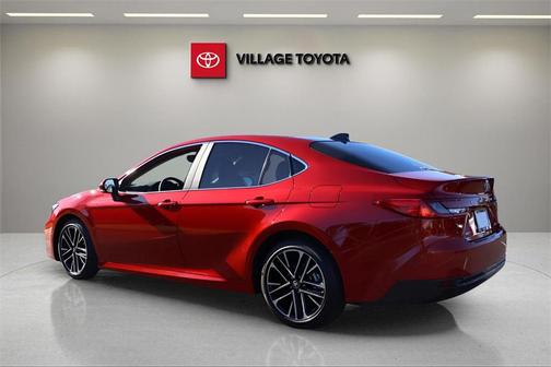 2025 Toyota Camry XLE