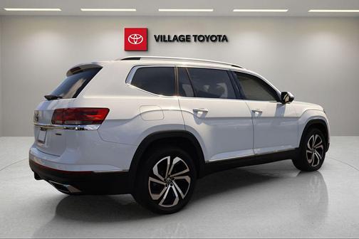 White 2021 Volkswagen Atlas 3.6L SEL Premium