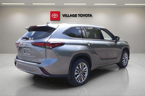 Heavy Metal 2026 Toyota Highlander Platinum
