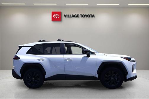 Ice Cap 2026 Toyota RAV4 XLE Premium
