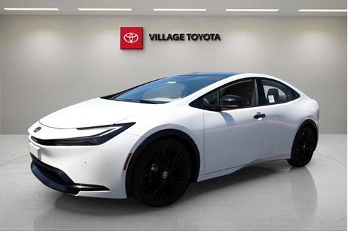 2025 Toyota Prius L