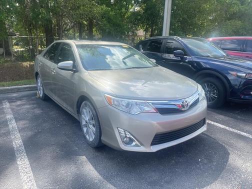2014 Toyota Camry XLE
