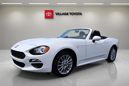 2017 FIAT 124 Spider Base