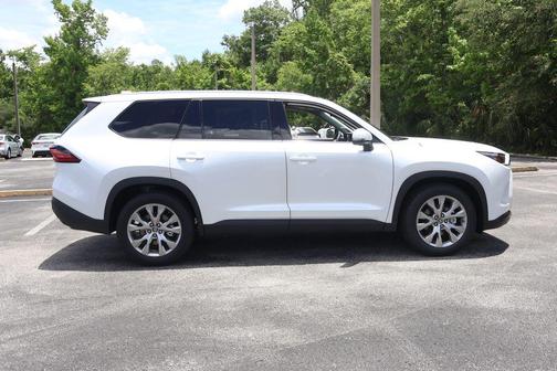 Pearl 2026 Toyota Grand Highlander Hybrid Limited