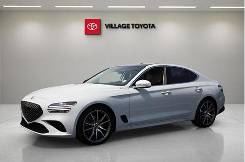 2022 Genesis G70 2.0T RWD