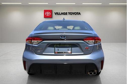 2025 Toyota Corolla Hybrid SE