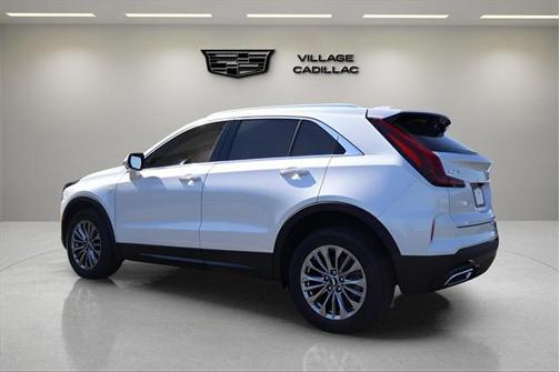 2025 Cadillac XT4 Premium Luxury