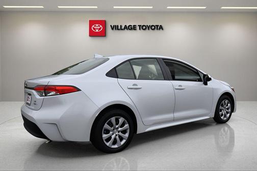 2025 Toyota Corolla Hybrid SE