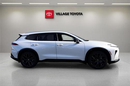 2025 Toyota Crown Signia Limited