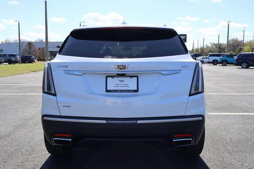 2023 Cadillac XT5 Sport