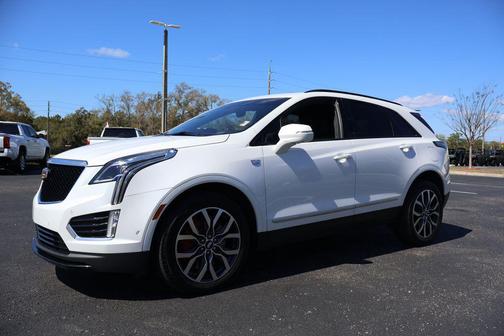 2023 Cadillac XT5 Sport