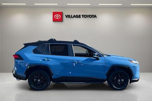 2023 Toyota RAV4 Hybrid SE