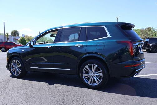 Emerald Lake Metallic 2025 Cadillac XT6 Premium Luxury FWD